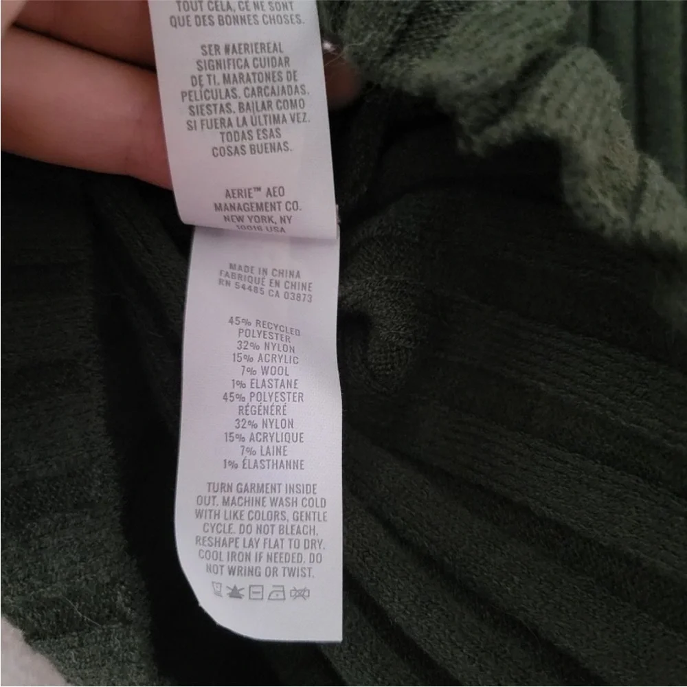 🆕 AERIE Take Charge Stretchy Ribbed Knit Olive Green Pleated Mini Skirt, Size M - Picture 8 of 14